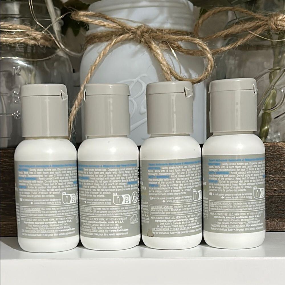 Bundle of 4 Kiel’s Travel Size Deep Pore Minimizing & Polishing Powder Cleansers - Picture 2 of 4